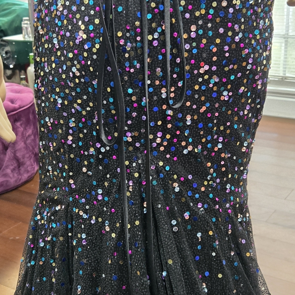 Elegant Black Sequin Prom Dress